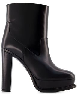 Alexander McQueen: Чёрные ботинки 