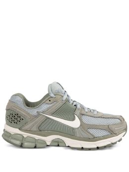 Nike: Зелёные кроссовки 