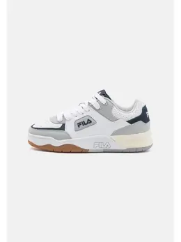 Fila: Белые кеды 