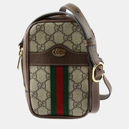 Gucci: Бежевая сумка  GG Supreme