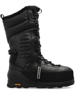 UGG: Чёрные ботинки 