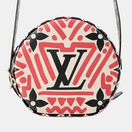 Louis Vuitton: Красная сумка 