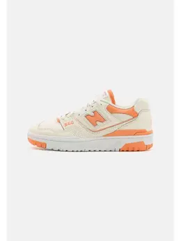 New Balance: Оранжевые кеды  550