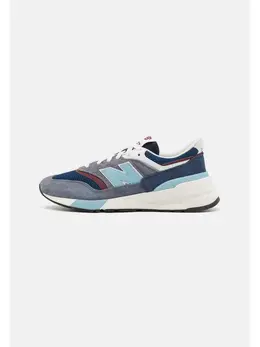 New Balance: Серые кроссовки  997