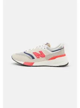 New Balance: Белые кроссовки  997