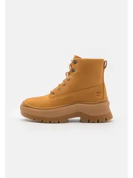 Timberland: Бежевые ботинки 