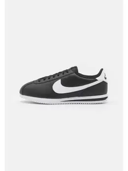 Nike: Чёрные кроссовки 
