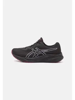 Asics: Чёрные кеды 