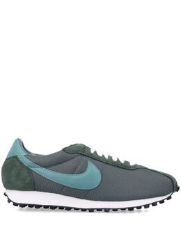 Nike: Зелёные кроссовки 
