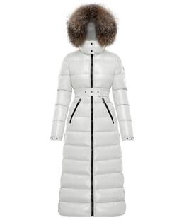 MONCLER: Белый пуховик 