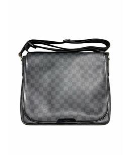LOUIS VUITTON: Сумка 
