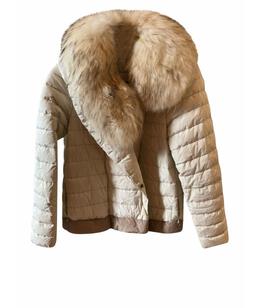 MONCLER: Пуховик 