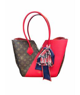 LOUIS VUITTON: Сумка 
