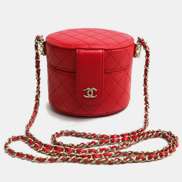 Chanel: Красная сумка 