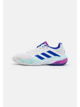 adidas: Белые кроссовки 