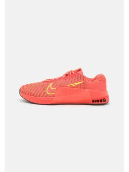 Nike: Розовые кроссовки 