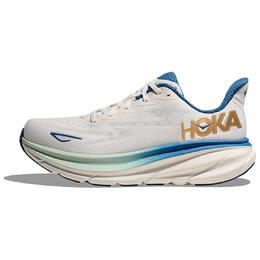 Hoka One One: Белые кроссовки 