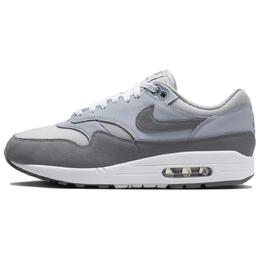 Nike: Серые кроссовки  Air Max 1