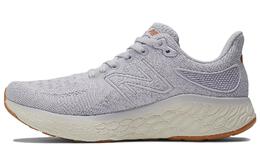 New Balance: Кроссовки  Fresh Foam