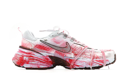 Nike: Красные кроссовки 