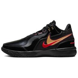 Nike: Кроссовки 
