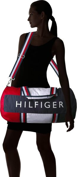 Tommy Hilfiger: Спортивная сумка 