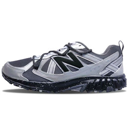 New Balance: Чёрные кроссовки 