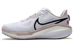 Nike: Белые кроссовки  Air Zoom