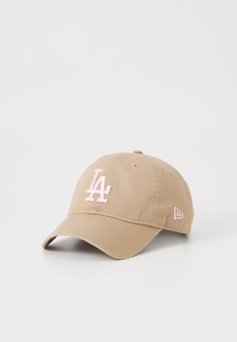 NEW ERA: Бежевая кепка  9Twenty