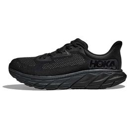 Hoka One One: Чёрные кроссовки 