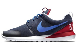 Nike: Кроссовки  Roshe Run