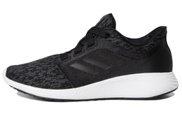 Adidas: Кроссовки 