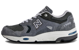 New Balance: Кроссовки  1700