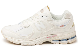 New Balance: Кроссовки  2002R