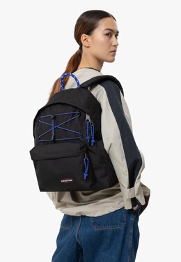 Eastpak: Белый рюкзак 