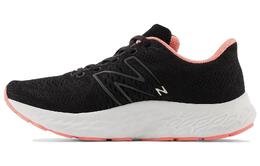 New Balance: Кроссовки  Fresh Foam