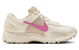 Nike: Розовые кроссовки  Air Zoom