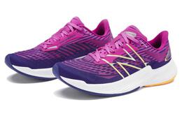 New Balance: Кроссовки 