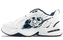 Nike: Белые кроссовки  Air Monarch