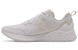 New Balance: Кроссовки  Fresh Foam