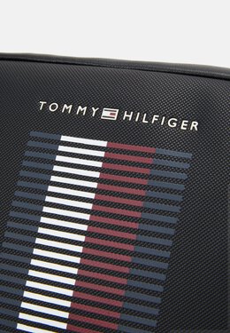 Tommy Hilfiger: Косметичка 