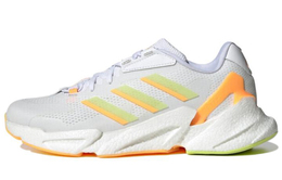 Adidas: Белые кроссовки  X9000L4