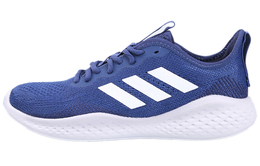 Adidas: Кроссовки 