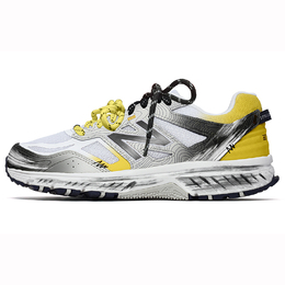 New Balance: Чёрные кроссовки 
