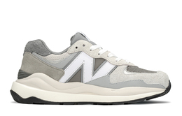 New Balance: Серые кроссовки  5740