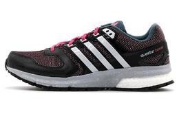 Adidas: Кроссовки 