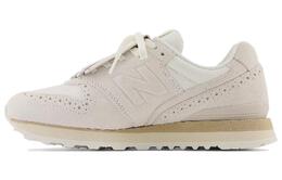 New Balance: Кроссовки  996