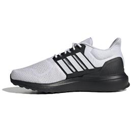 Adidas: Белые кроссовки 