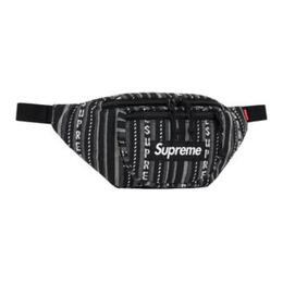 Supreme: Чёрная поясная сумка 