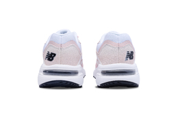 New Balance: Розовые кроссовки 